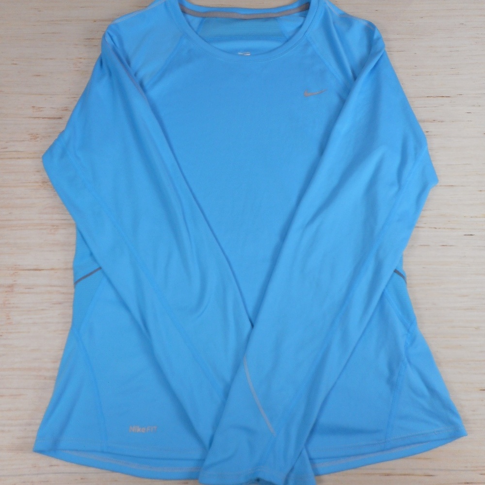 Nike Women’s Blue Long Sleeve NikeFIT Dry Running Training Shirt Size M
